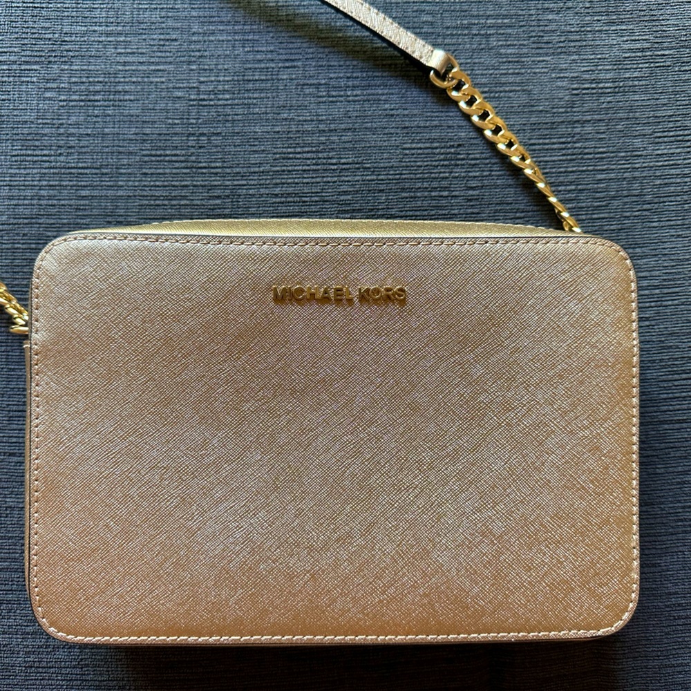 MICHAEL KORS JET SET CROSSBODY BAG